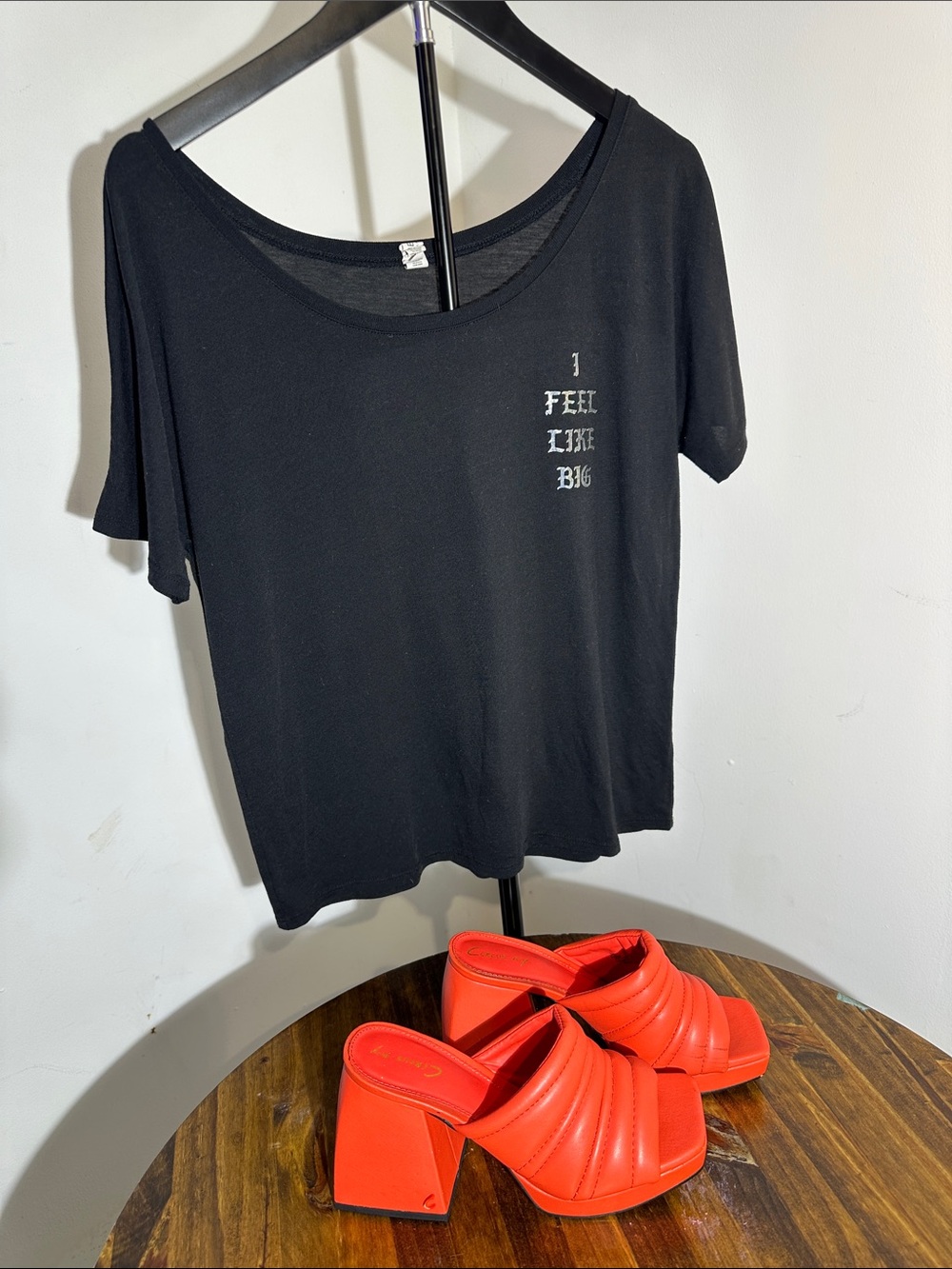 Black Short-Sleeve Scoop Neck Tee with White Chest Text - Women's Casual Top